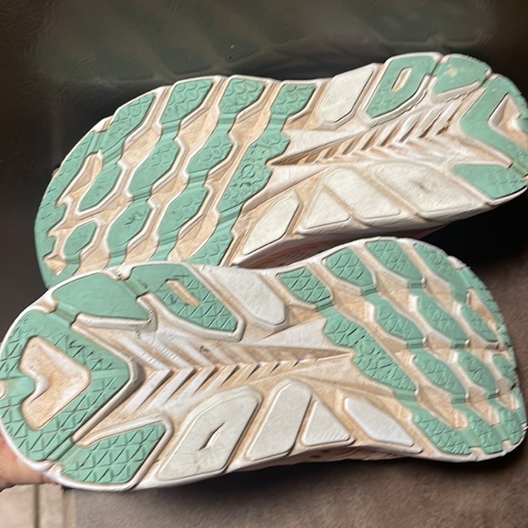 Hoka Clifton - Picture 4 of 6